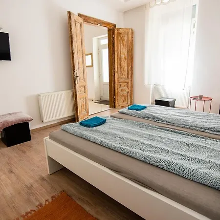 Apartment Harmonia Apartman Szeged