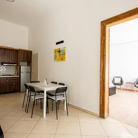 Harmonia Apartman Apartment