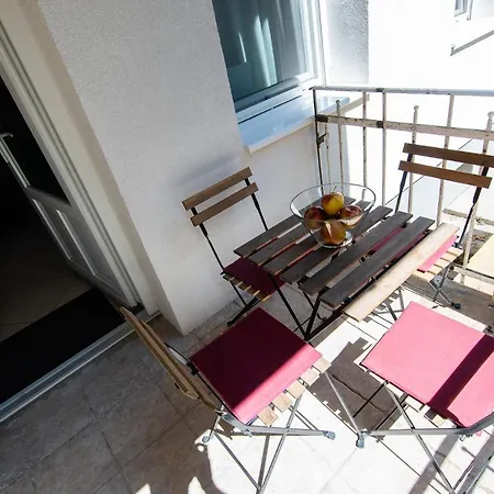 Harmonia Apartman *