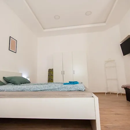 Harmonia Apartman Apartment *